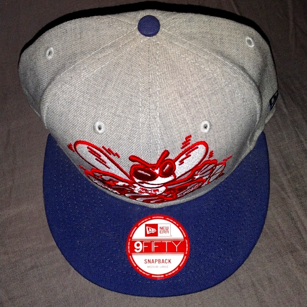 Charlotte Hornets NewEra 9Fifty SnapBack Hat Made by NBA Hardwood Classics M-L - Picture 3 of 12